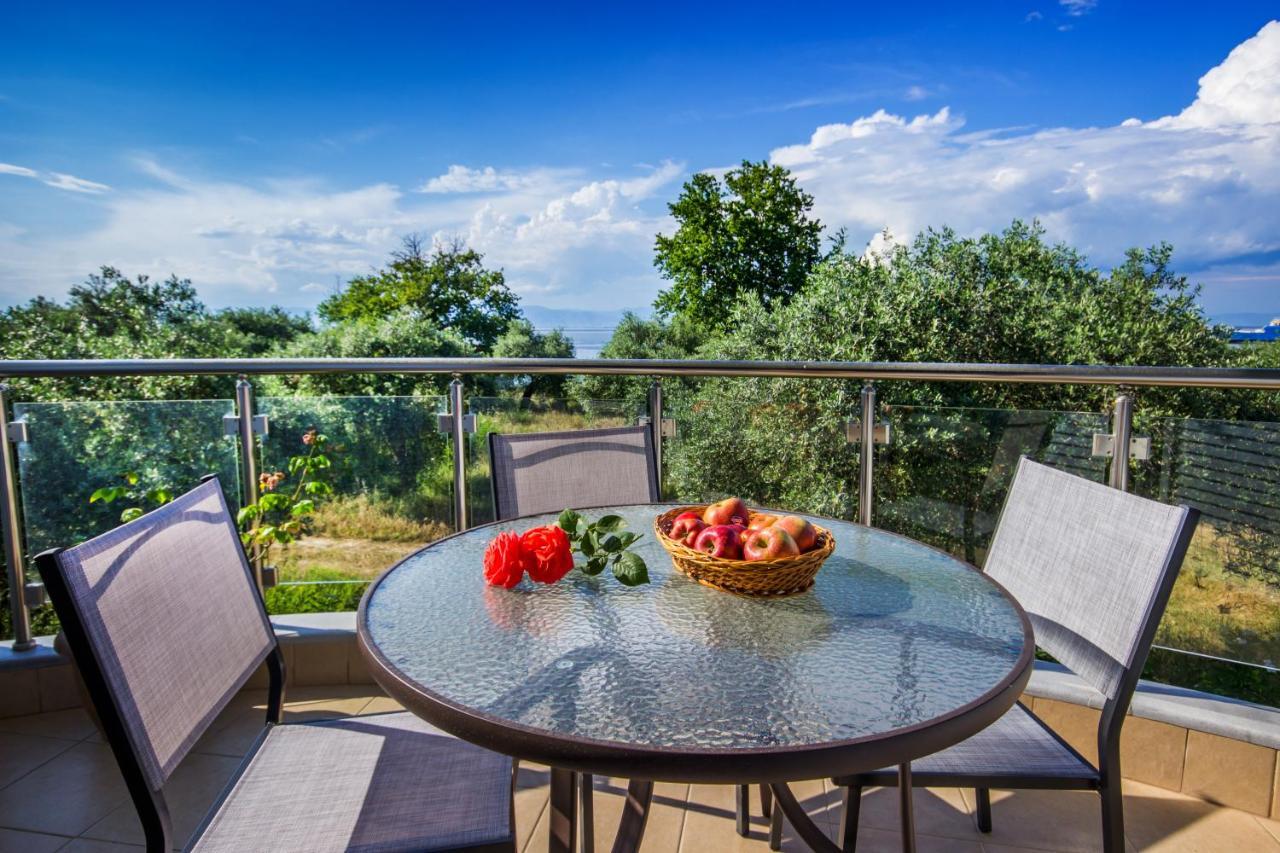Bivas Apartments Limenas  Dış mekan fotoğraf